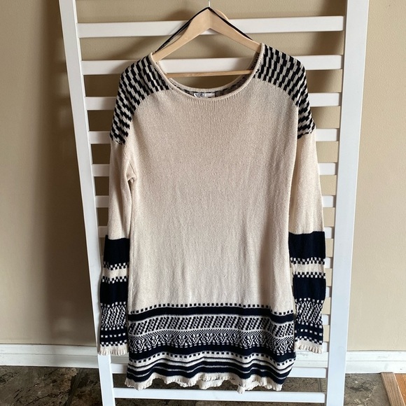 Volcom Long Sleeve Sweater Dress Size XL - Picture 2 of 16